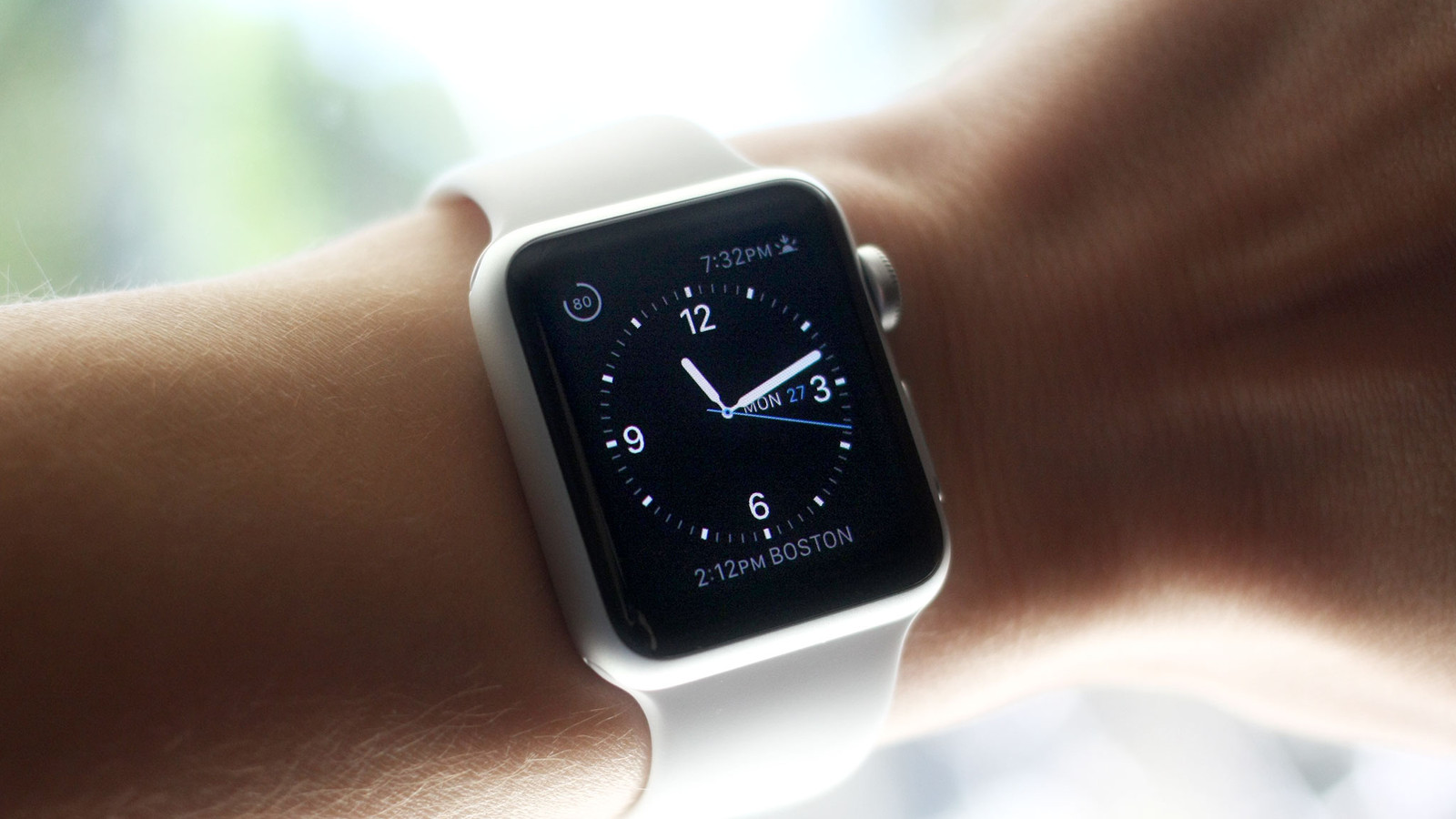 Apple Watch обзаведутся бесшумным будильником